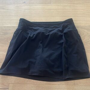 Athleta action skort in Dobby 14.5”